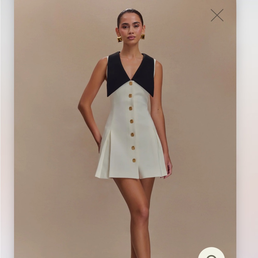 Meshki Oli Sleeveless Contrast Mini Dress in Ivory/Black